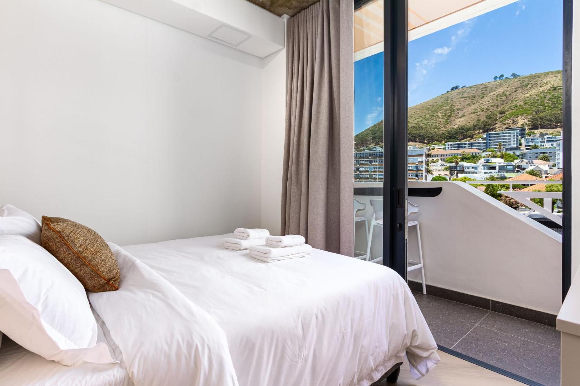 Live With Passion - 1 Bedroom With Stunning Views Apartment