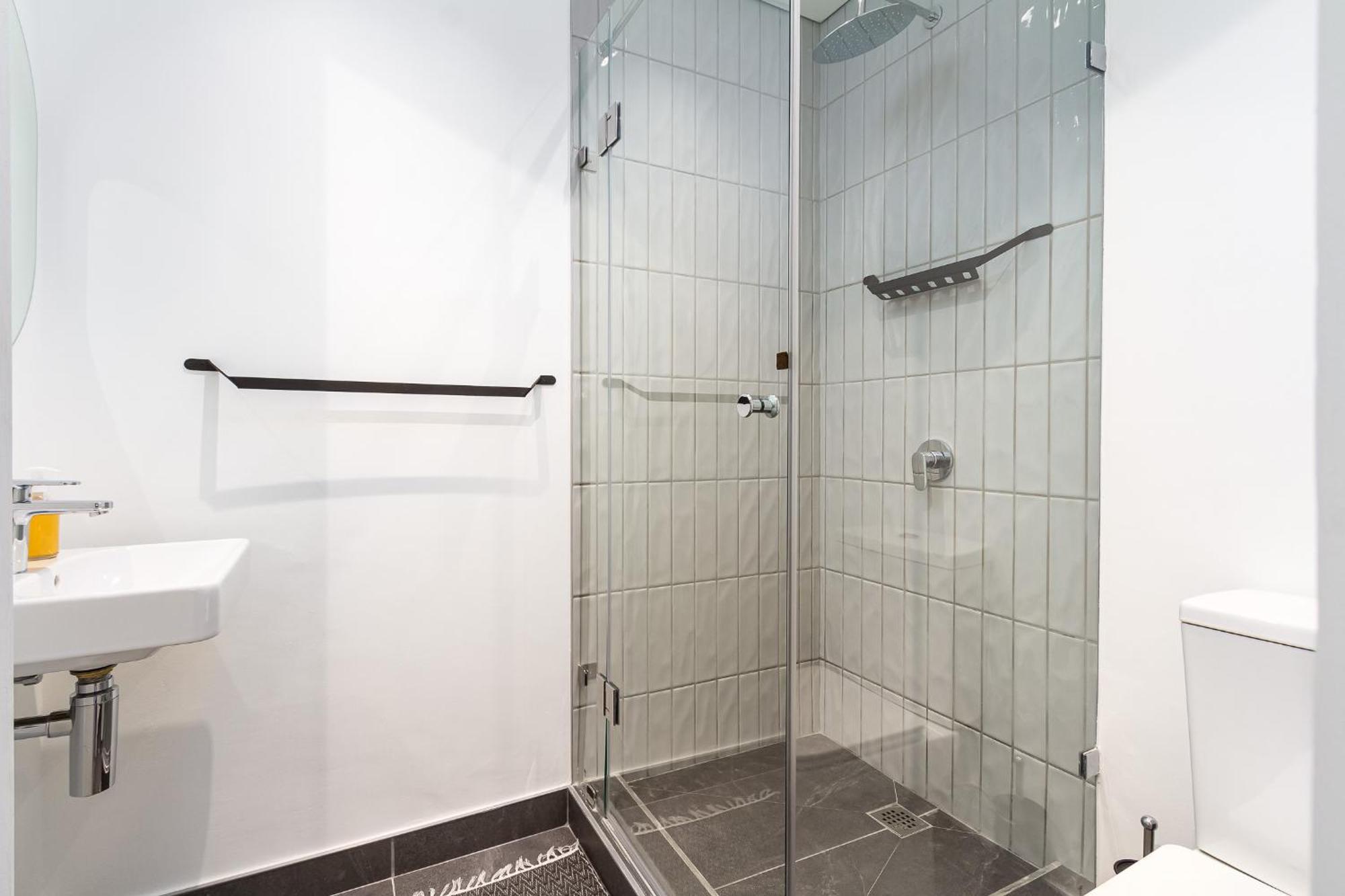 Live With Passion - 1 Bedroom With Stunning Views Apartment Cape Town