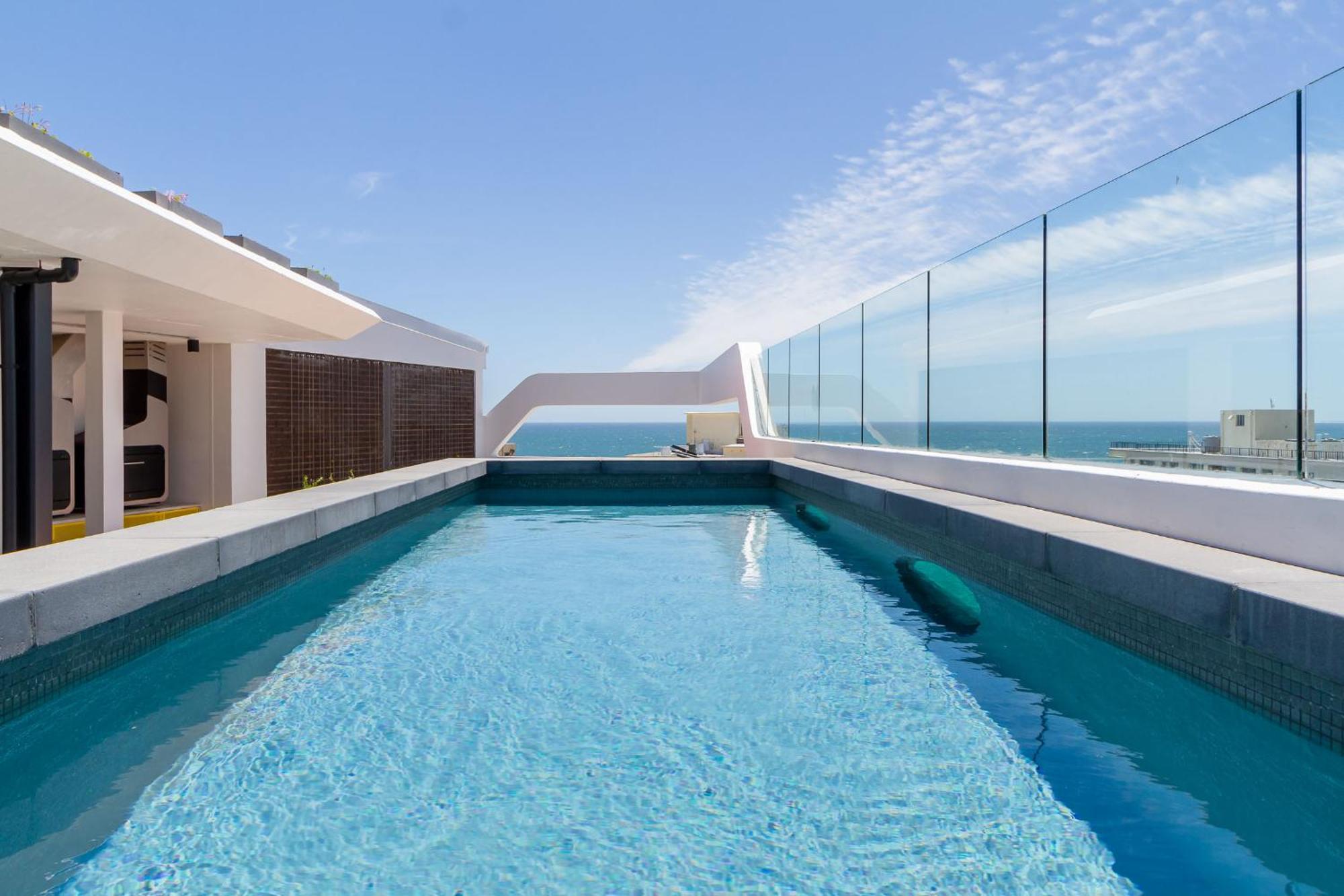 Live With Passion - 1 Bedroom With Stunning Views Cape Town