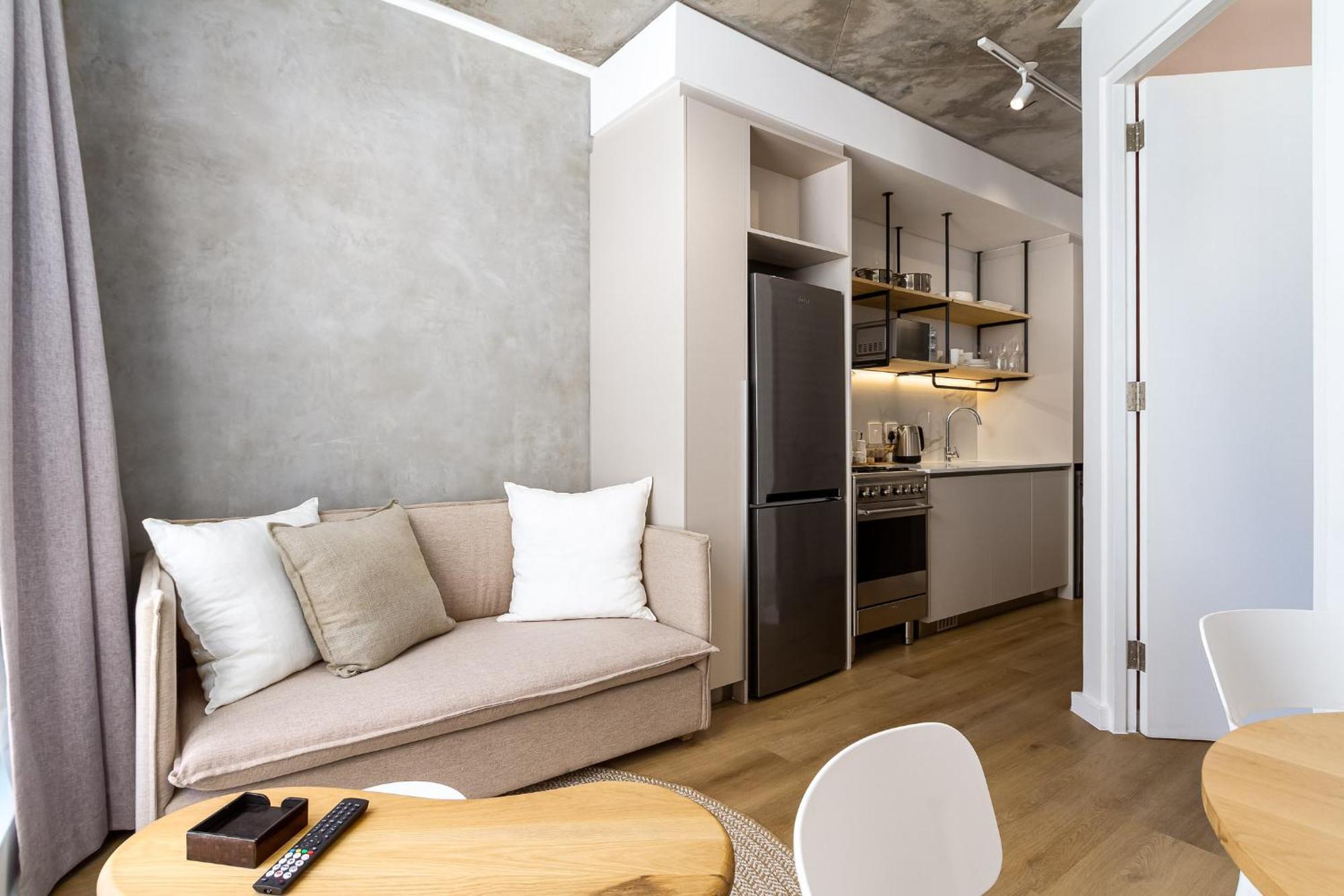 Live With Passion - 1 Bedroom With Stunning Views Apartment
